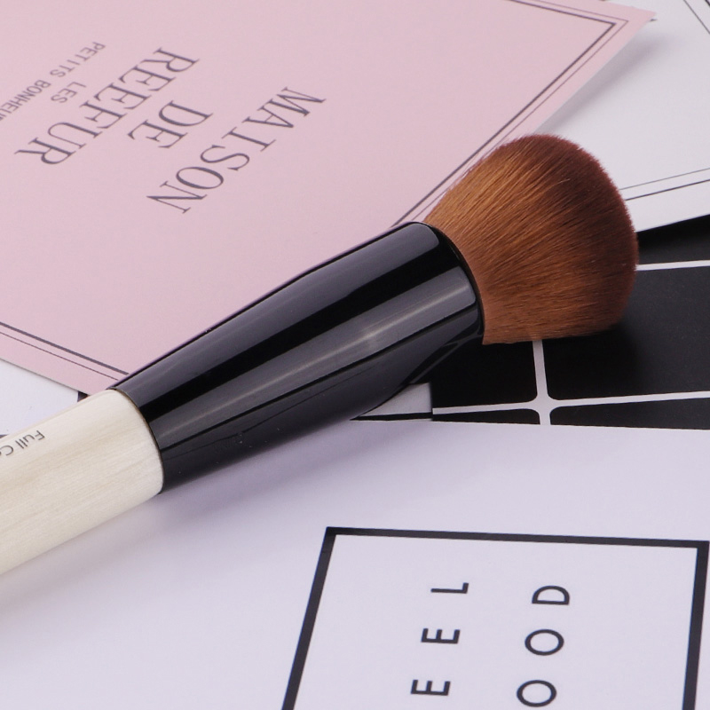 파우더 메이크업 브러쉬 나무 손잡이 조밀하고 부드러운  - Concealer Full Coverage 리뷰 및 가격